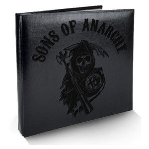 Sons Of Anarchy Seasons 1-3 (Cryptozoic) Binder